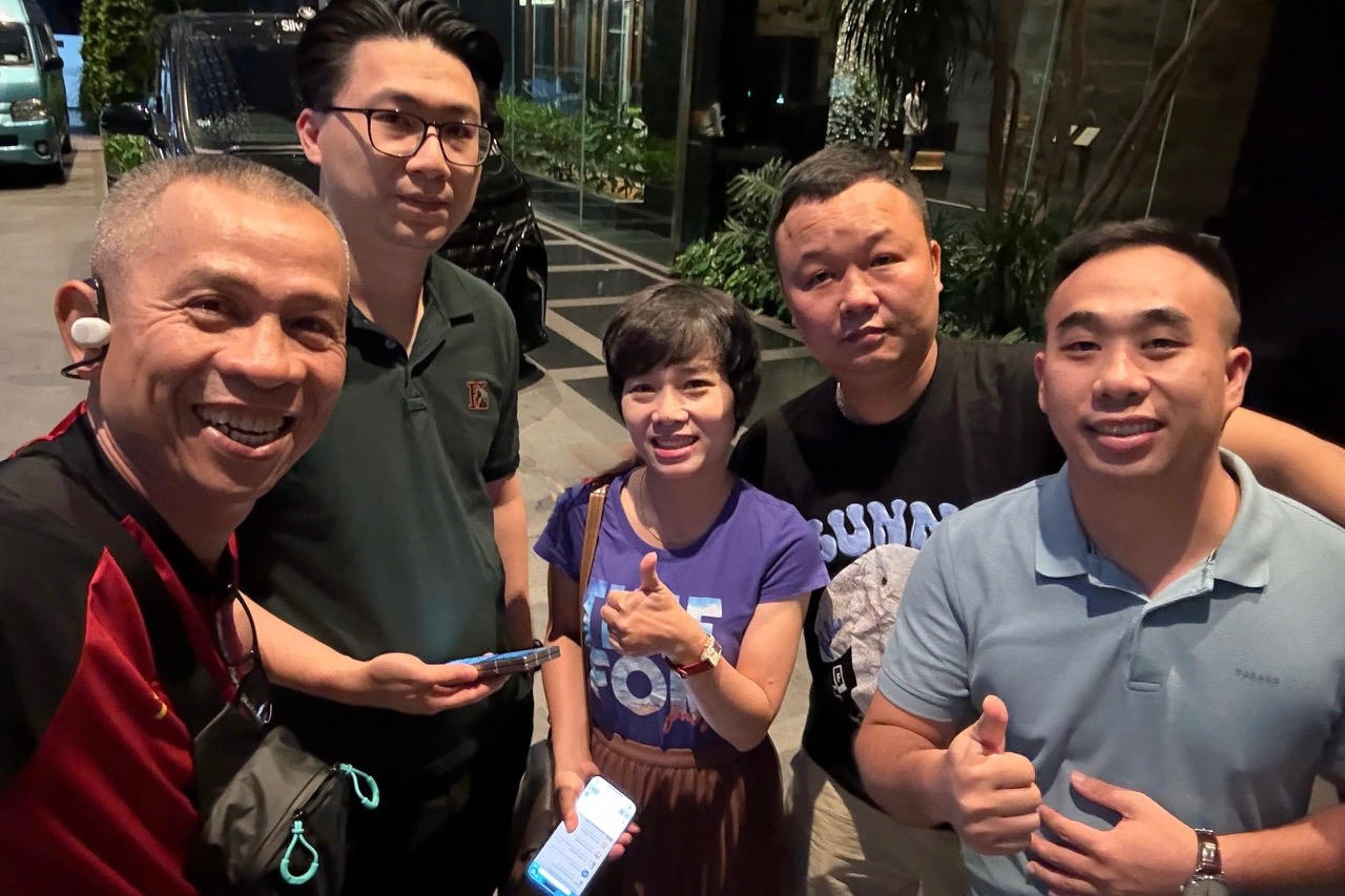 Từ trường đua Buriram đến Jakarta: Những chuyến công tác 'nhớ cả đời'