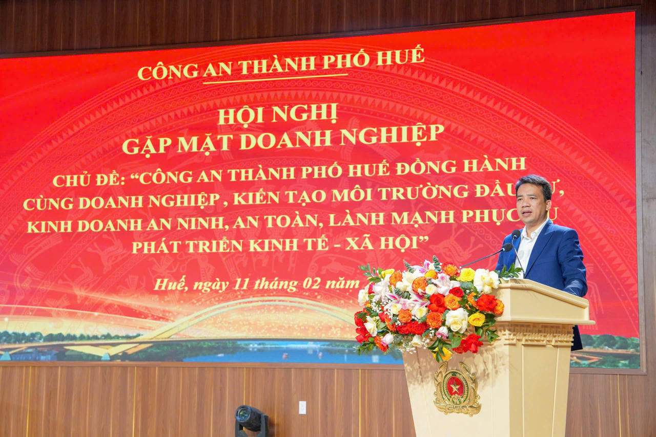 Ông Trần Hữu Thùy Giang – Phó Chủ tịch UBND thành phố Huế phát biểu chỉ đạo tại hội nghị.