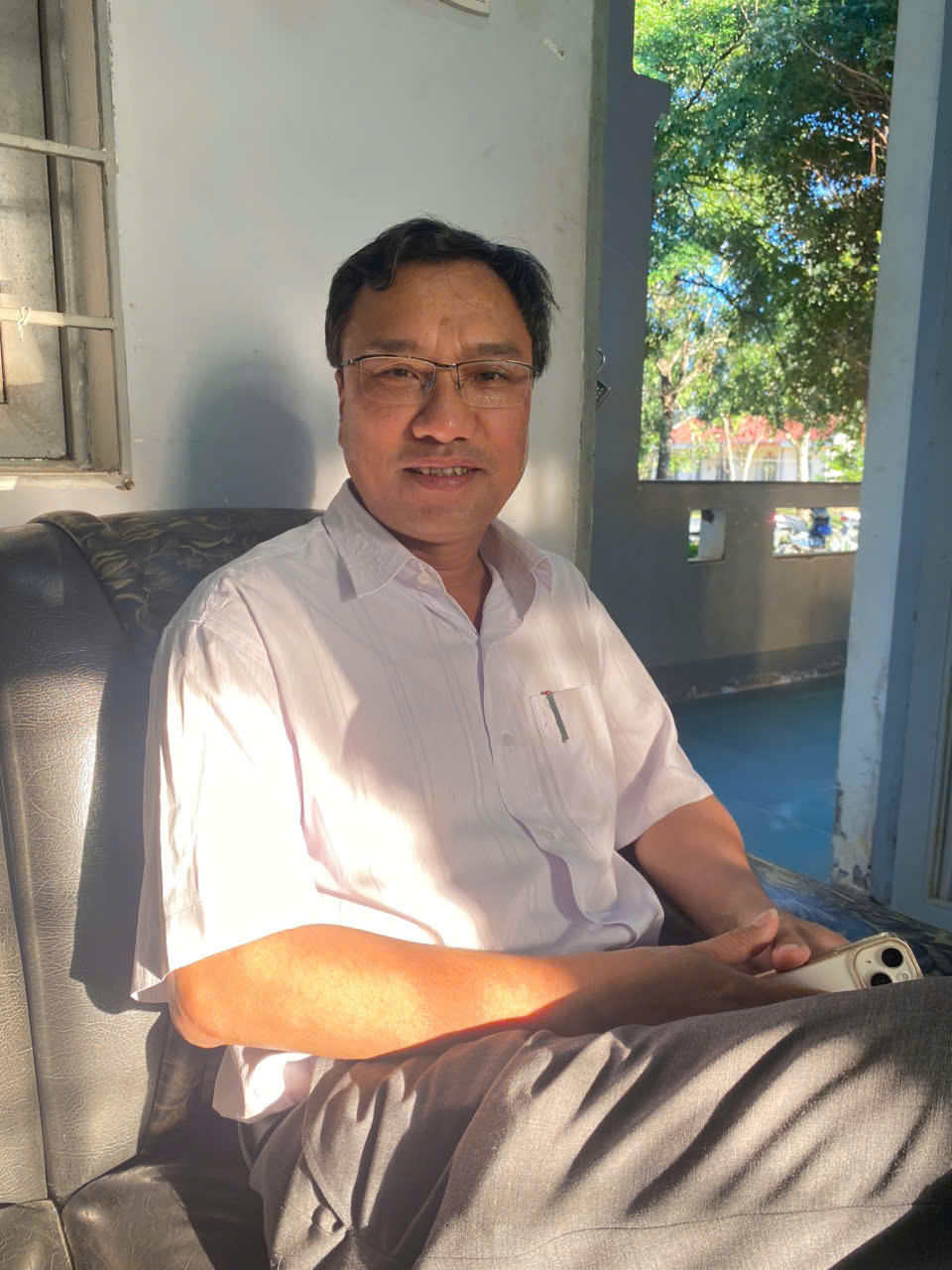 Chủ tịch UBND xã Đắk Long 
Nguyễn Văn Diệu.
