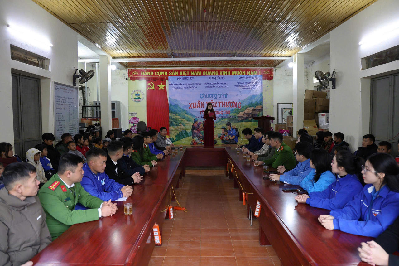 “Xuân yêu thương - Tết ấm vùng cao” hành trình Tết ấm tại Suối Tọ