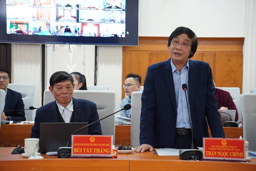 ông Trần Ngọc Chính, Chủ tịch Hội Quy hoạch phát triển đô thị Việt Nam cho rằng bảo tồn phát huy các giá trị di sản là quan trọng nhất với Huế.