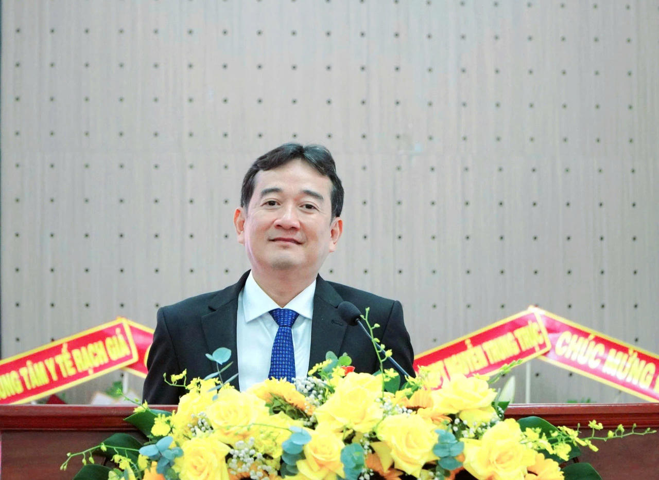 Ông Bùi Trung Thực, Chủ tịch UBND phường Rạch Giá.