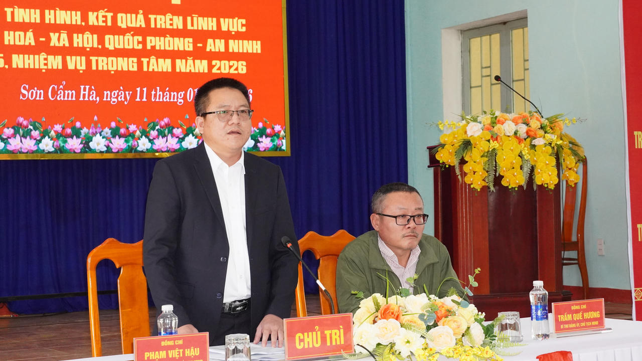 Ông Phạm Việt Hậu - Chủ tịch UBND xã Sơn Cẩm Hà.