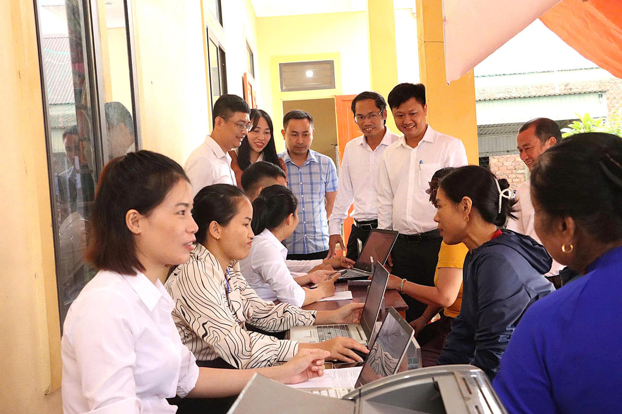 Những cán bộ lặng thầm giữ “mạch sống” tư pháp ở cơ sở