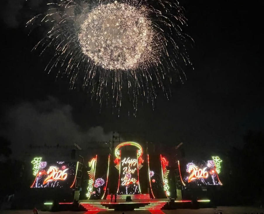 Pháo hoa rực sáng trên bầu trời phường Kinh Bắc, tỉnh Bắc Ninh - Ảnh: Báo Bắc Ninh