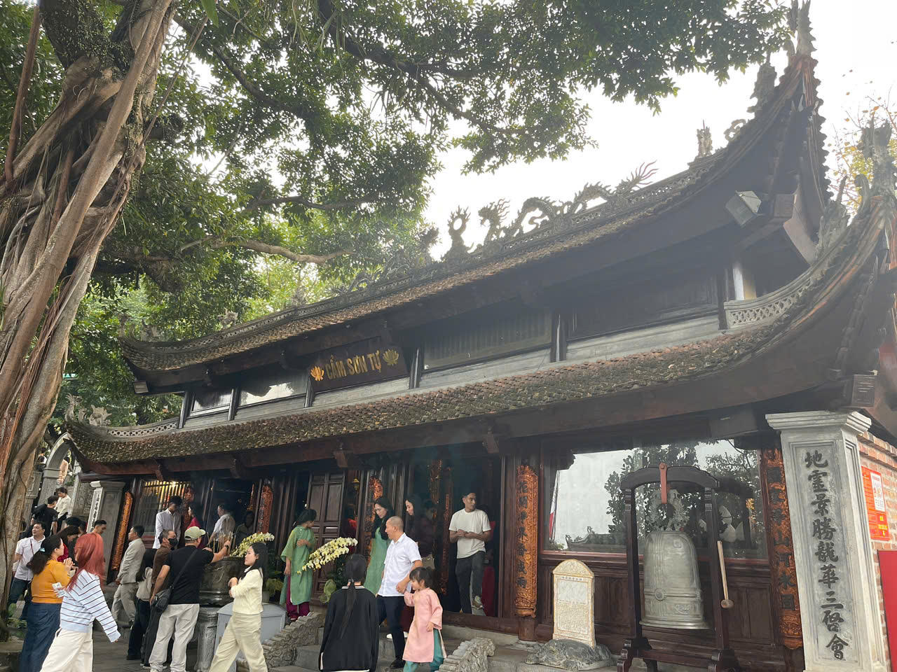 Ngành du lịch Quảng Ninh đón tín hiệu tích cực từ những ngày đầu năm Bính Ngọ 2026.