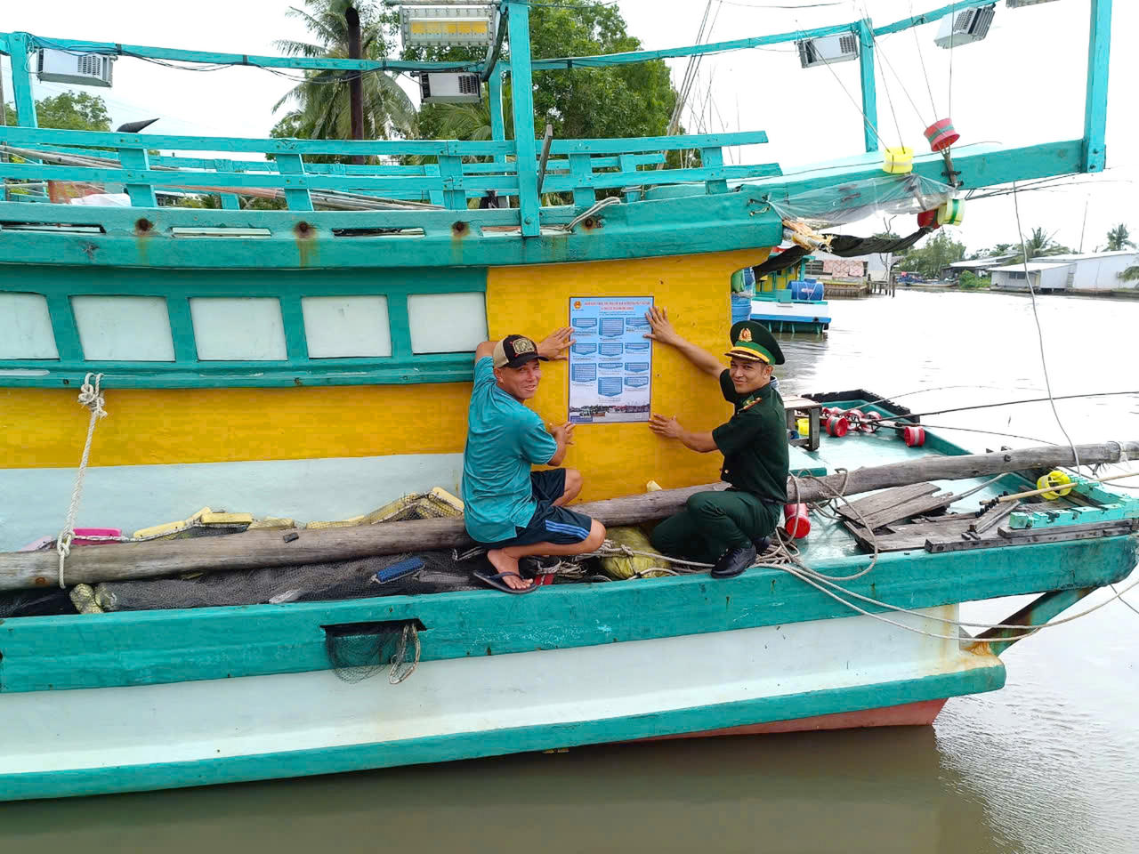 Tổng sản lượng thủy sản khai thác đạt và vượt kế hoạch; 100% tàu cá thuộc diện quản lý đã lắp đặt thiết bị giám sát hành trình, góp phần tăng cường kiểm soát hoạt động khai thác, chống khai thác IUU.