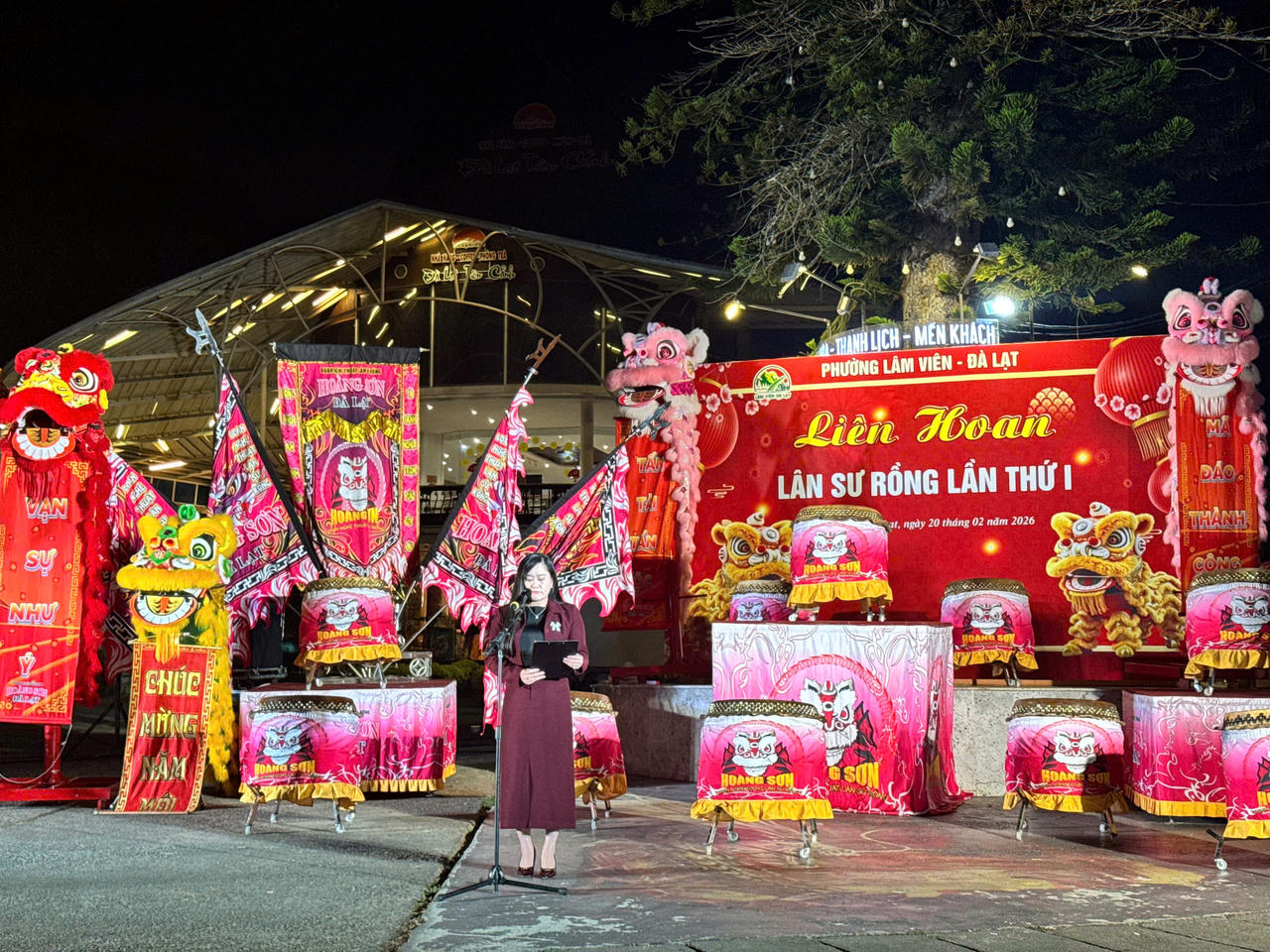 Lãnh đạo phường Lâm Viên – Đà Lạt phát biểu tại lễ khai mạc.