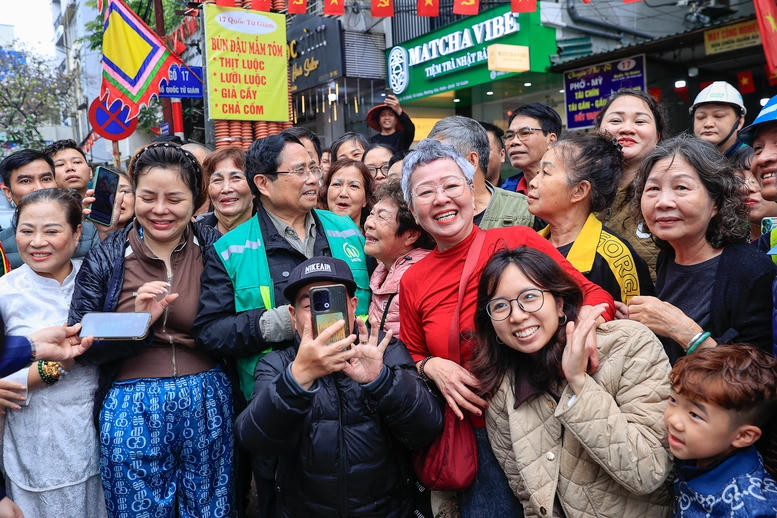 Thủ tướng: Tốc độ triển khai đường sắt đô thị thời gian tới phải gấp hàng chục lần những năm qua- Ảnh 8.