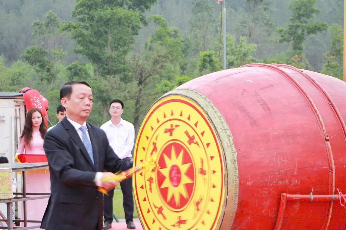 Hà Tĩnh khai màn Năm Du lịch 2026 bằng Lễ hội chùa Hương Tích linh thiêng