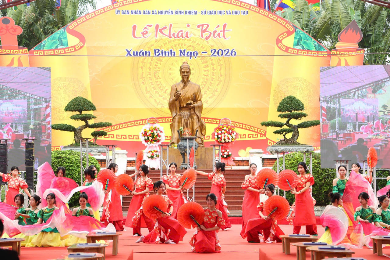 Khai bút đầu Xuân tại quê hương Trạng Trình, khơi dậy đạo học, lan tỏa giá trị di sản