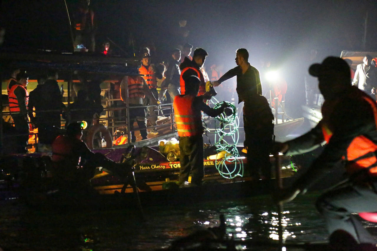 Các lực lượng được huy động để tổ chức tìm kiếm, cứu nạn.