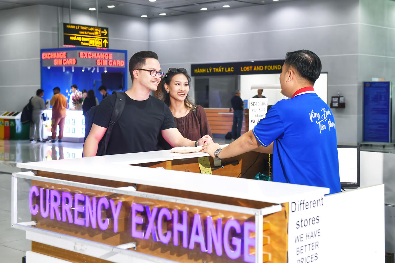 Không gian nhà ga cũng được duy trì sạch sẽ, ngăn nắp, tạo cảm giác thân thiện, chu đáo ngay từ điểm chạm đầu tiên.