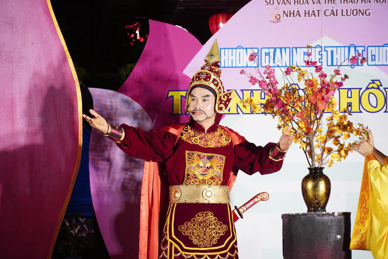 Sắc xuân Thăng Long trong những câu vọng cổ