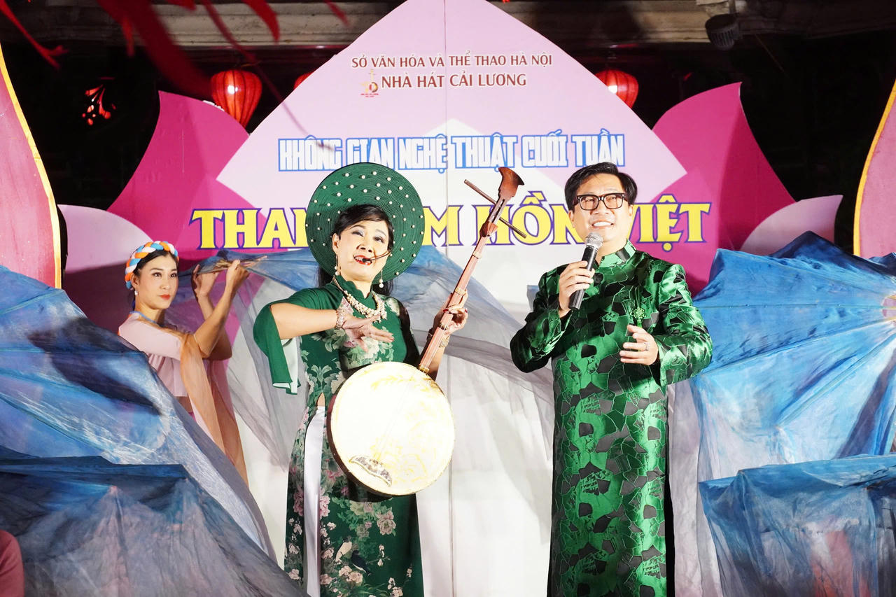 Sắc xuân Thăng Long trong những câu vọng cổ