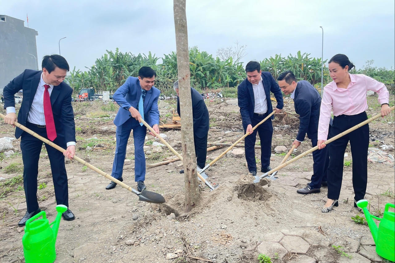 Hải Phòng đồng loạt phát động “Tết trồng cây đời đời nhớ ơn Bác Hồ” xuân Bính Ngọ