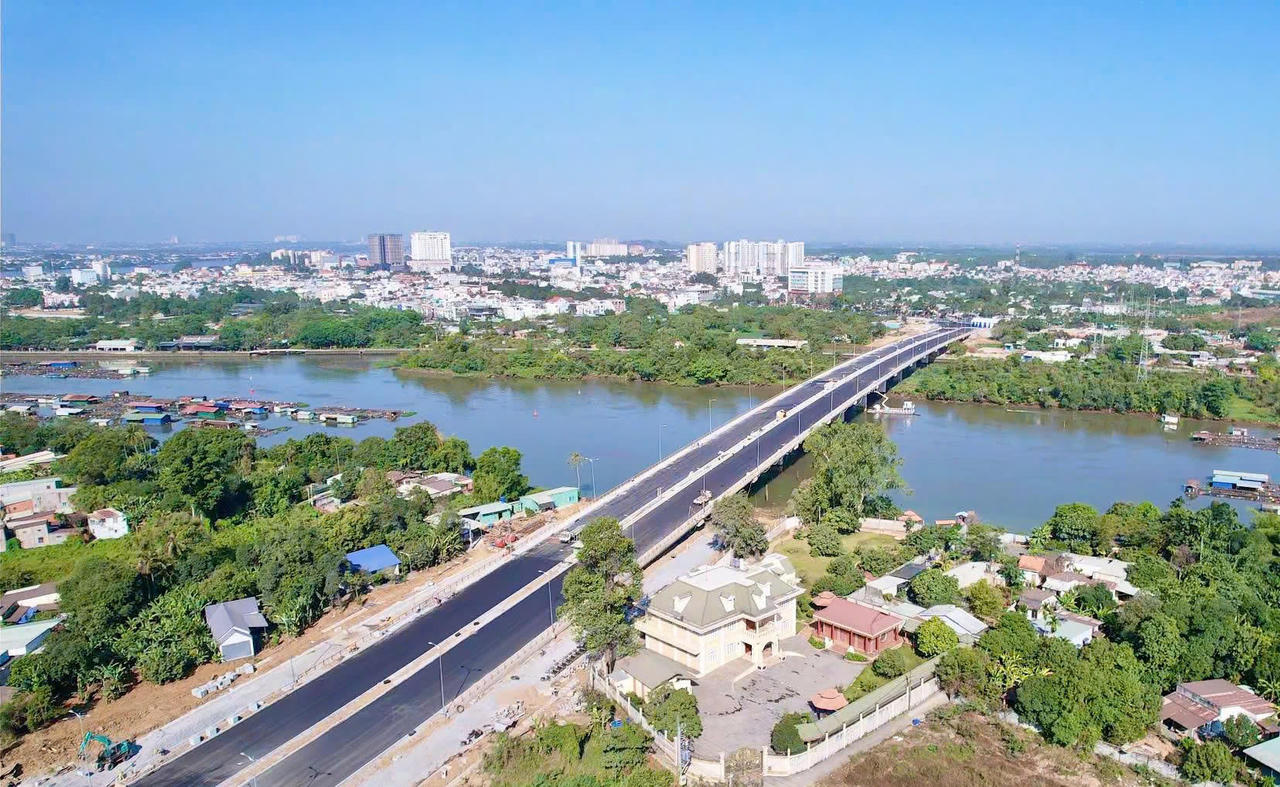 Đồng Nai đẩy nhanh các dự án hạ tầng trọng điểm như cao tốc Biên Hòa - Vũng Tàu, Vành đai 3 TP.HCM…