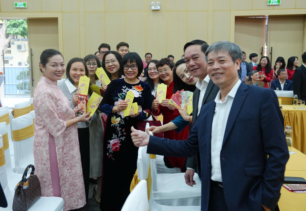 Bộ Tư pháp gặp mặt đầu Xuân Bính Ngọ 2026