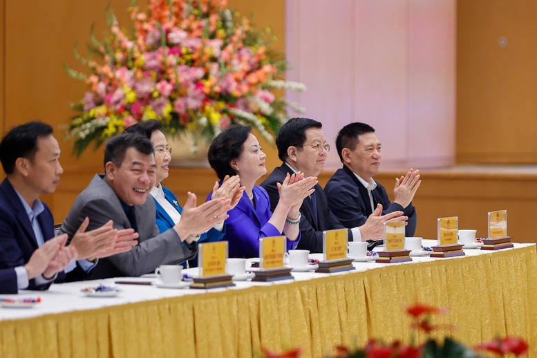 Thủ tướng: Văn phòng Chính phủ tập trung triển khai các công việc ngay từ ngày đầu tiên sau Tết- Ảnh 5.