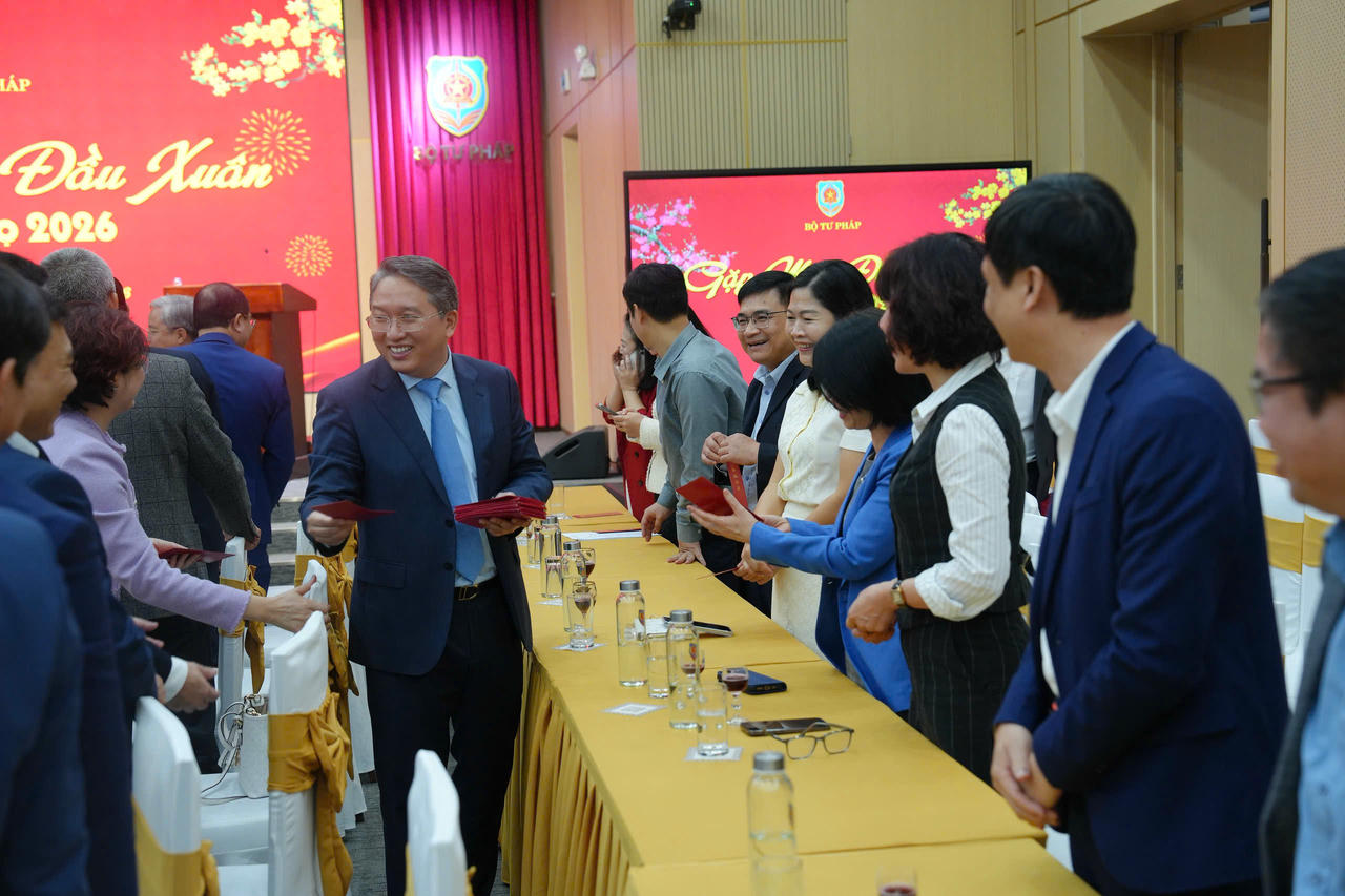 Bộ Tư pháp gặp mặt đầu Xuân Bính Ngọ 2026