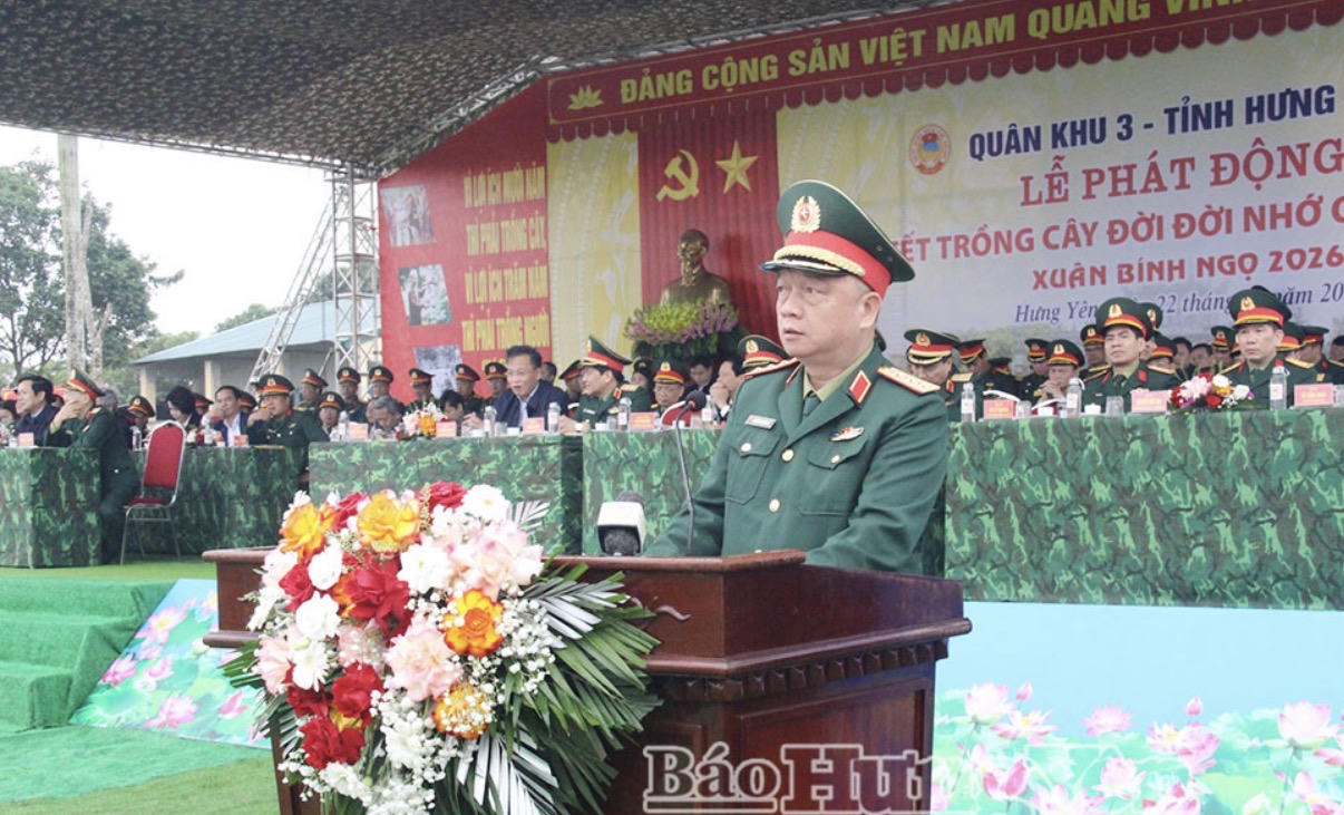 Thượng tướng Nguyễn Quang Ngọc phát biểu tại buổi lễ. ( Ảnh Báo Hưng Yên)