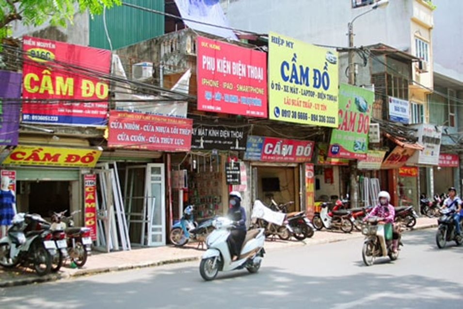 Bài toán vốn kinh doanh thời vụ: Người lao động chật vật giữa 'ma trận' lãi suất cầm đồ