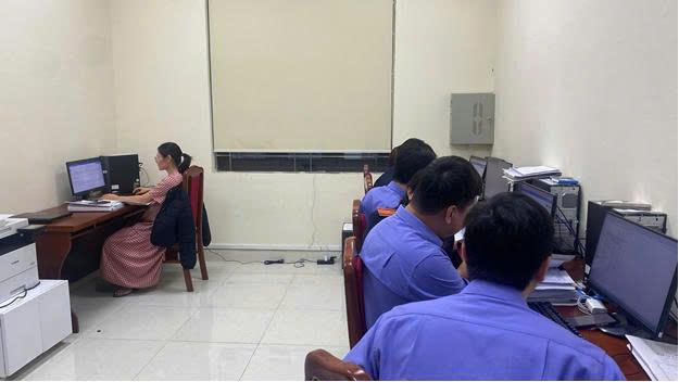 Đơn vị cũng đang nỗ lực nhập liệu toàn bộ các vụ việc đang giải quyết và đang tạm đình chỉ vào hệ thống trong thời gian nhanh nhất.