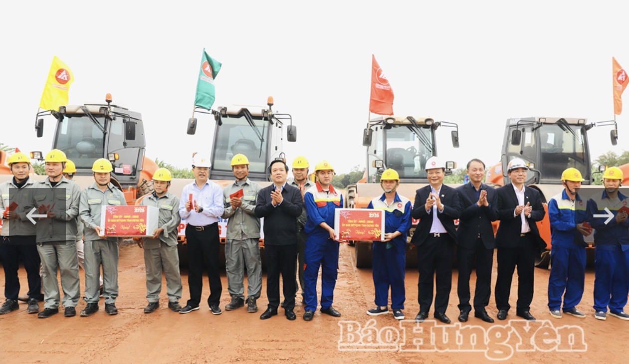 Ông Phạm Quang Ngọc, Ủy viên Ban Chấp hành Trung ương Đảng, Chủ tịch UBND tỉnh, cùng đoàn công tác đã đi kiểm tra, động viên các đơn vị thi công các dự án giao thông trọng điểm. (Ảnh: Báo Hưng Yên)