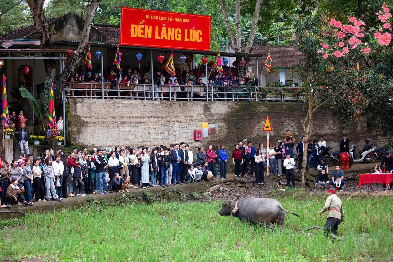 Bảo Hà (Lào Cai) tưng bừng tổ chức lễ hội đền Làng Lúc năm 2026