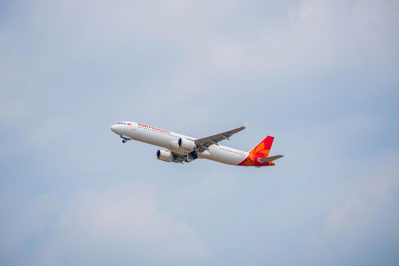 Chiếc tàu bay thân rộng Boeing 787-9 Dreamliner của hãng hàng không Sun PhuQuoc Airways.