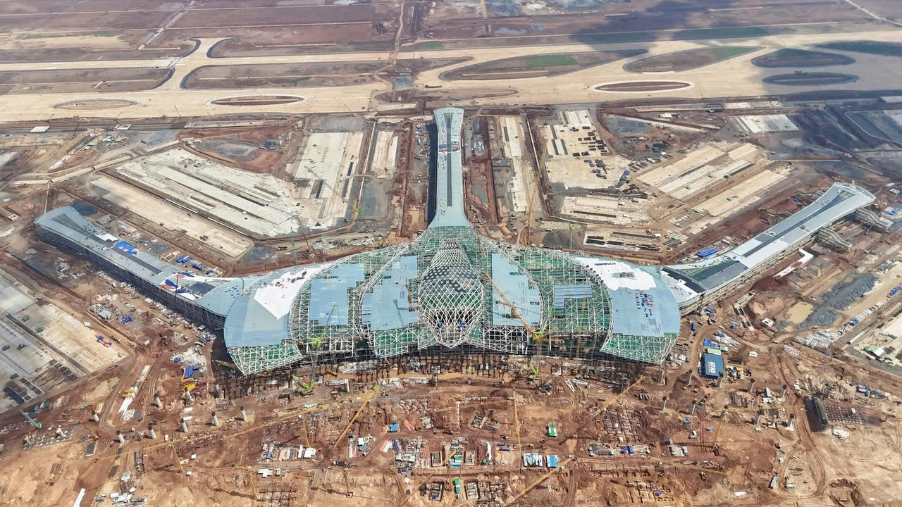 Quyết liệt tháo gỡ khó khăn, tăng tốc triển khai dự án trọng điểm