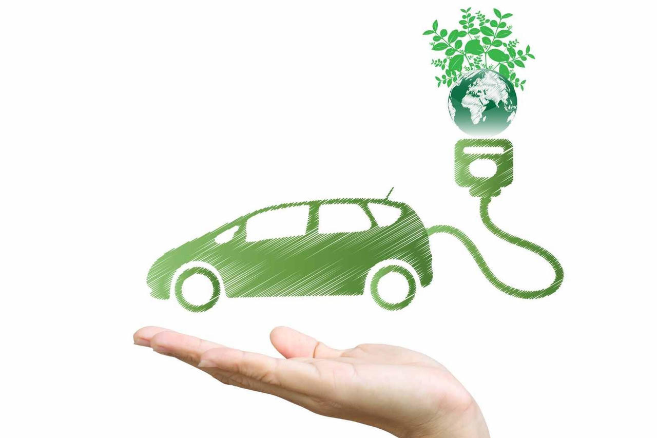 Năm 2030, Hà Nội hoàn thành chuyển đổi xe taxi chạy xăng, dầu sang dùng điện, năng lượng xanh