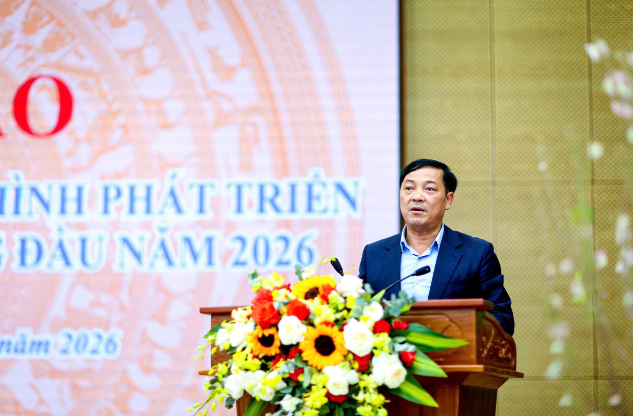 Ông Lê Trọng Yên- Phó Chủ tịch thường trực UBND tỉnh Lâm Đồng phát biểu tại buổi họp báo.