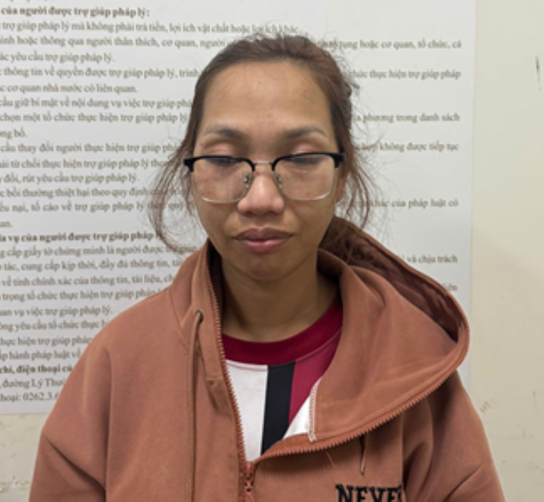 Nữ tạp vụ trường đại học dùng dao đâm chủ nợ trong nhà nghỉ