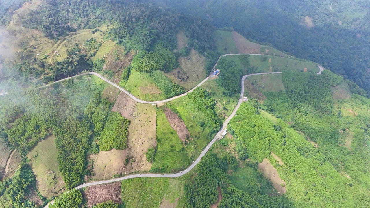 Khu vực đèo&nbsp;Vi Ô Lắk trên tuyến QL24.&nbsp;