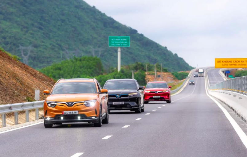 “Nghịch lý” khi lái VinFast VF 8: “Càng chạy càng có giá”, an toàn vượt tầm, chi phí tối ưu