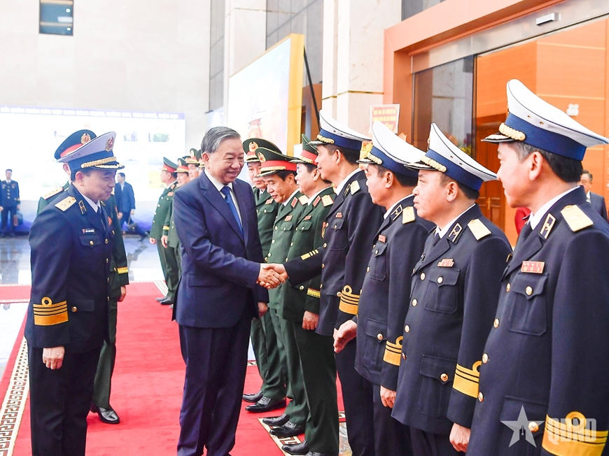 Tổng Bí thư Tô Lâm dự Lễ đón nhận danh hiệu Anh hùng Lực lượng vũ trang nhân dân tại Quân chủng Hải quân