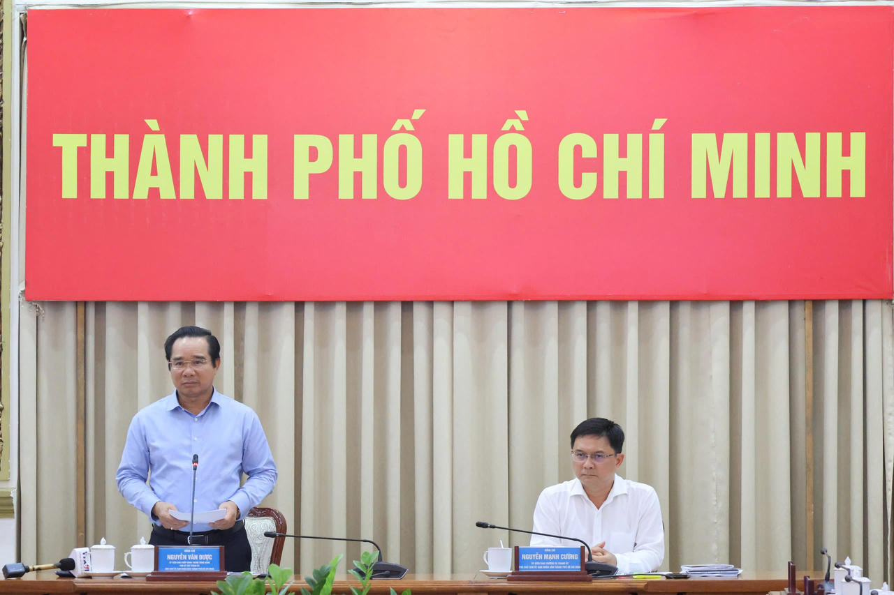 Chủ tịch UBND TP HCM yêu cầu chấm dứt việc tổ chức sự kiện trên đường Lê Lợi 