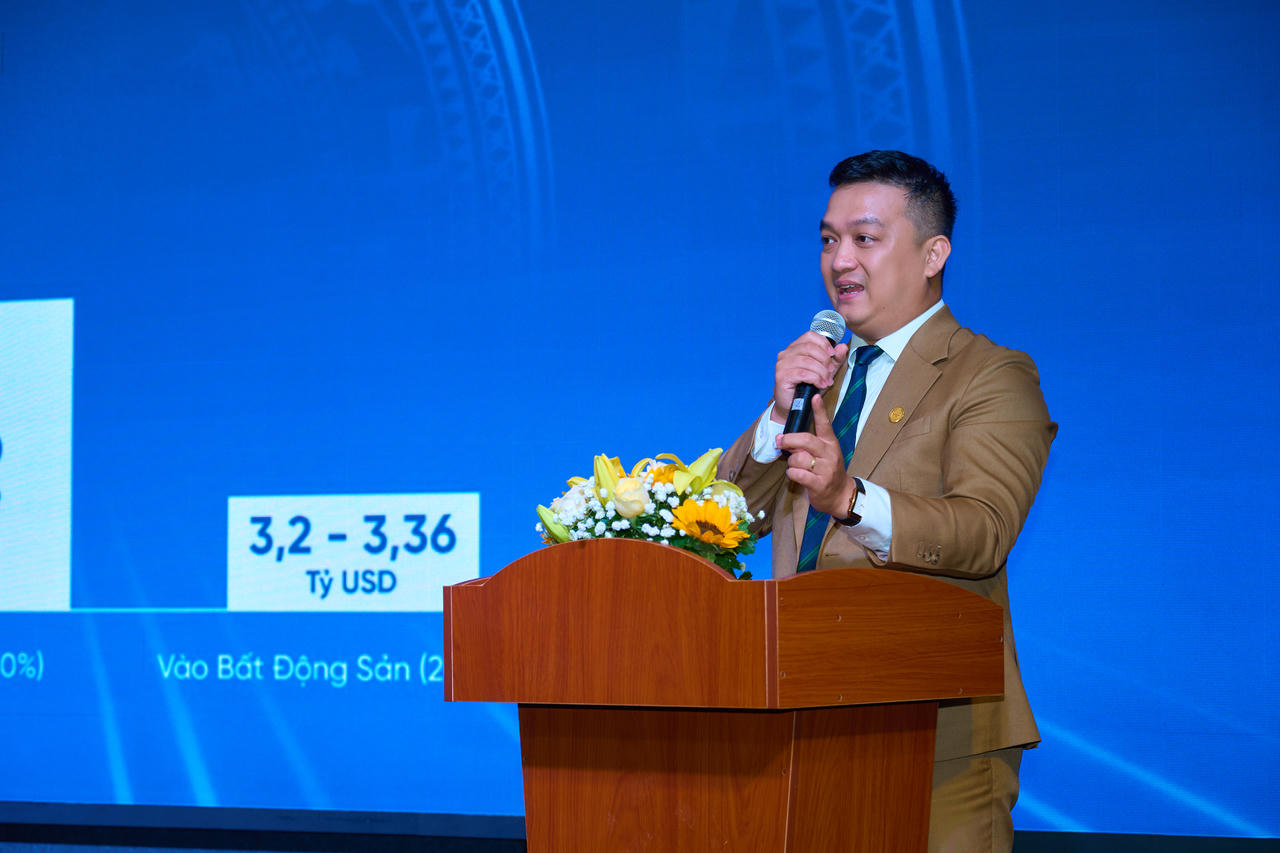 Ông Võ Hồng Tú - Thạc sĩ Luật -&nbsp;Tổng giám đốc công ty Luật TNHH Minh Tú phát biểu tại tọa đàm