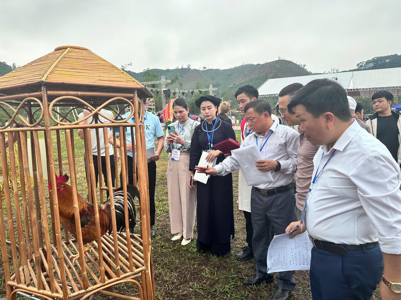 Quảng Ninh: Lễ hội truyền thống bồi đắp niềm tự hào dân tộc