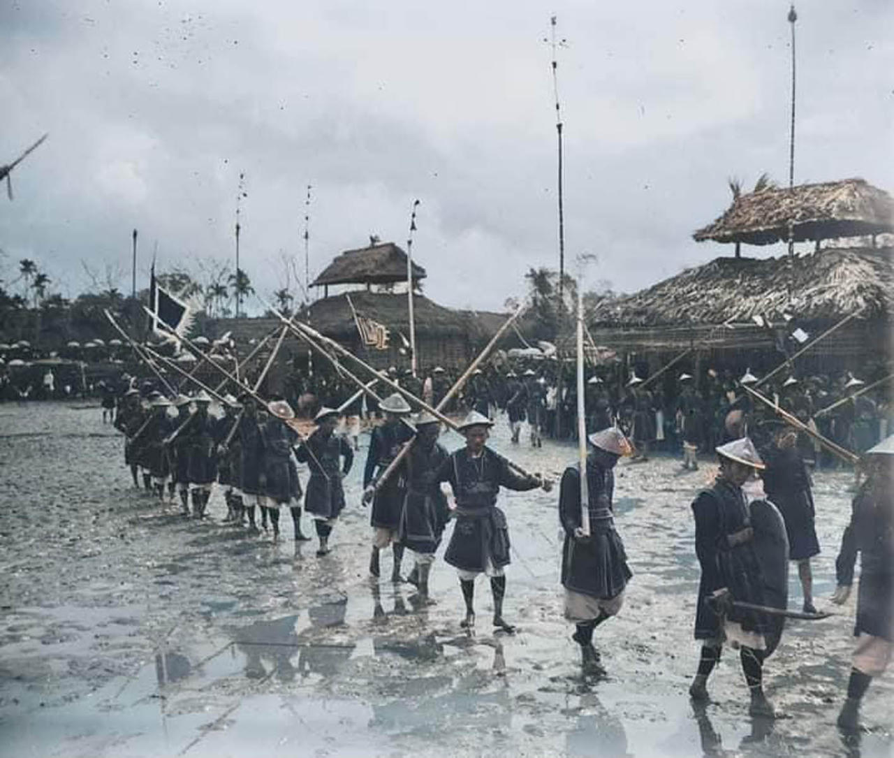 Ngày xuân trở về để mở hội