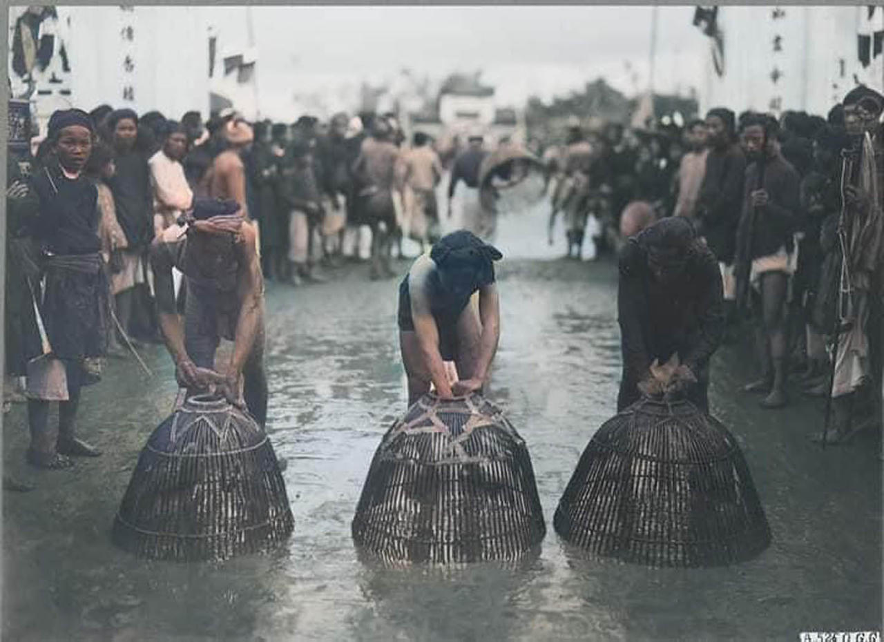 Ngày xuân trở về để mở hội