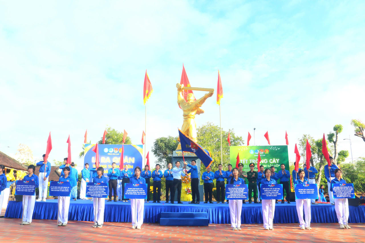 Ban Thường vụ Tỉnh đoàn Gia Lai phát động Tết trồng cây “Đời đời nhớ ơn Bác Hồ” Xuân Bính Ngọ cùng 10 chỉ tiêu thi đua trong Tháng Thanh niên năm 2026.