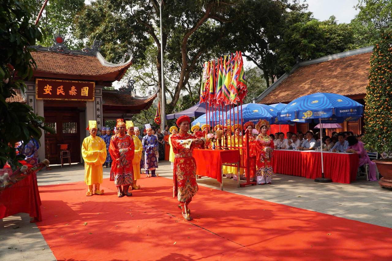 Trang nghiêm Lễ tế tưởng nhớ Đức thánh Trần Hưng Đạo tại Đền Thượng (Lào Cai)