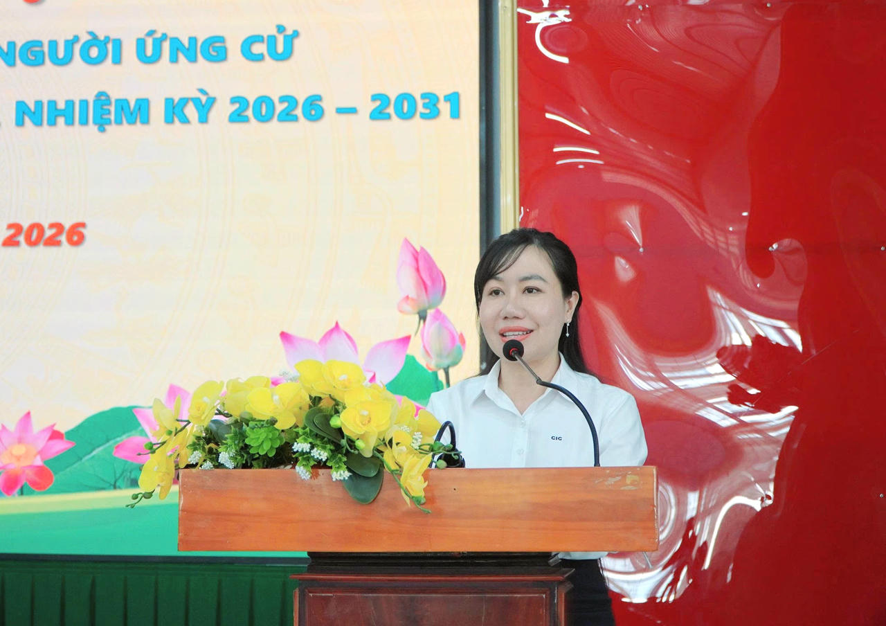 Bà Phạm Thị Như Phượng, thành viên Hội đồng quản trị, Chủ tịch hiệp hội doanh nghiệp tỉnh, Tổng Giám đốc công ty Cổ phần tập đoàn CIC 