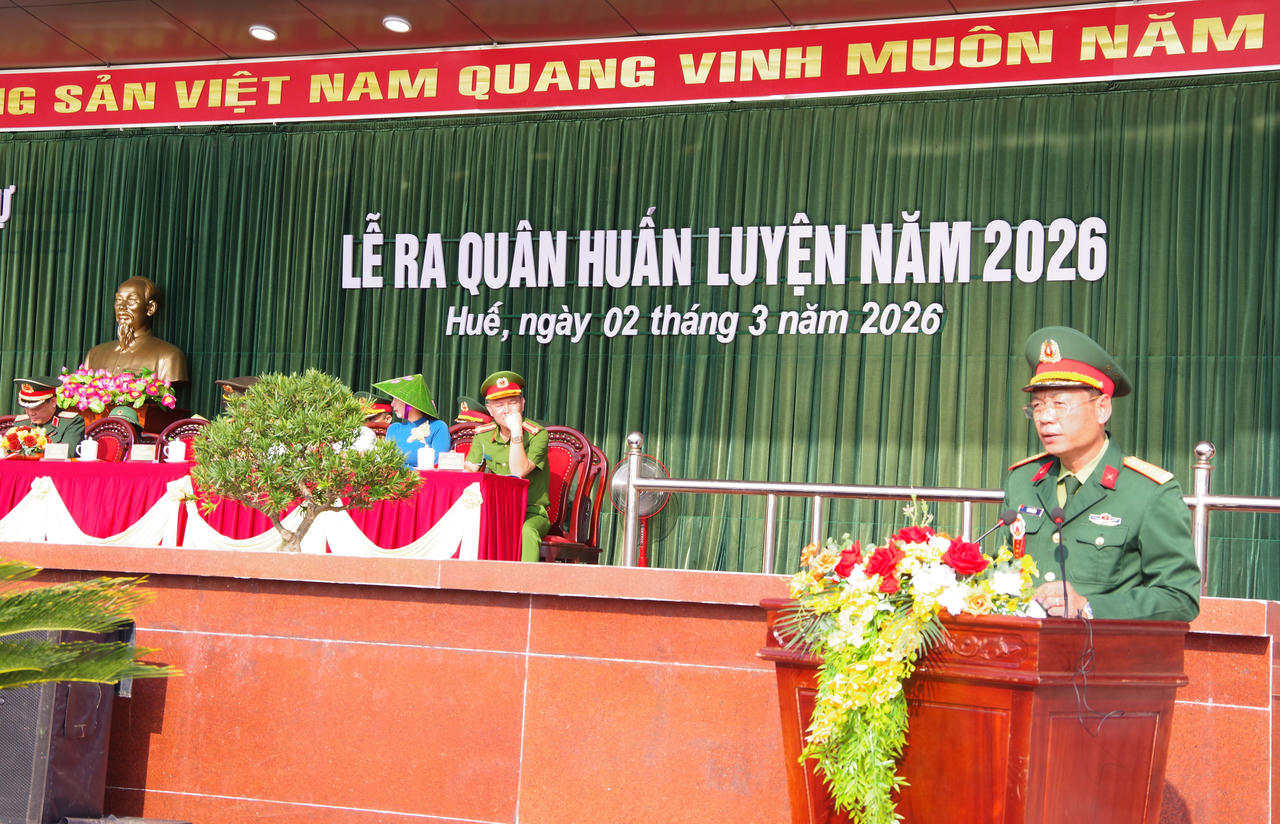 Đại tá Phan Thắng – UVTV thành uỷ, Chỉ huy trưởng Bộ CHQS thành phố quán triệt mệnh lệnh nhiệm vụ huấn luyện Sẵn sàng chiến đấu năm 2026.