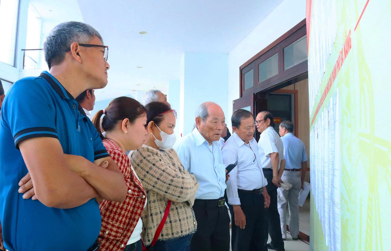 Ứng cử viên ĐBQH tại Đà Nẵng cam kết trách nhiệm đến cùng với kiến nghị của dân