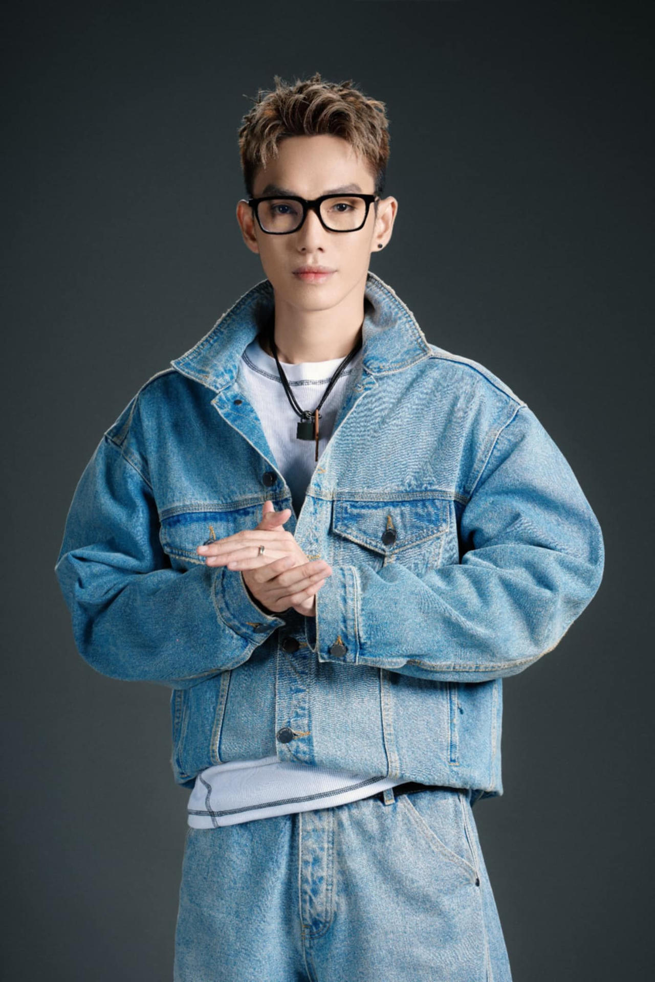 Masew cũng đảm nhận phần sản xuất và hòa âm phối khí. Ảnh: NSX