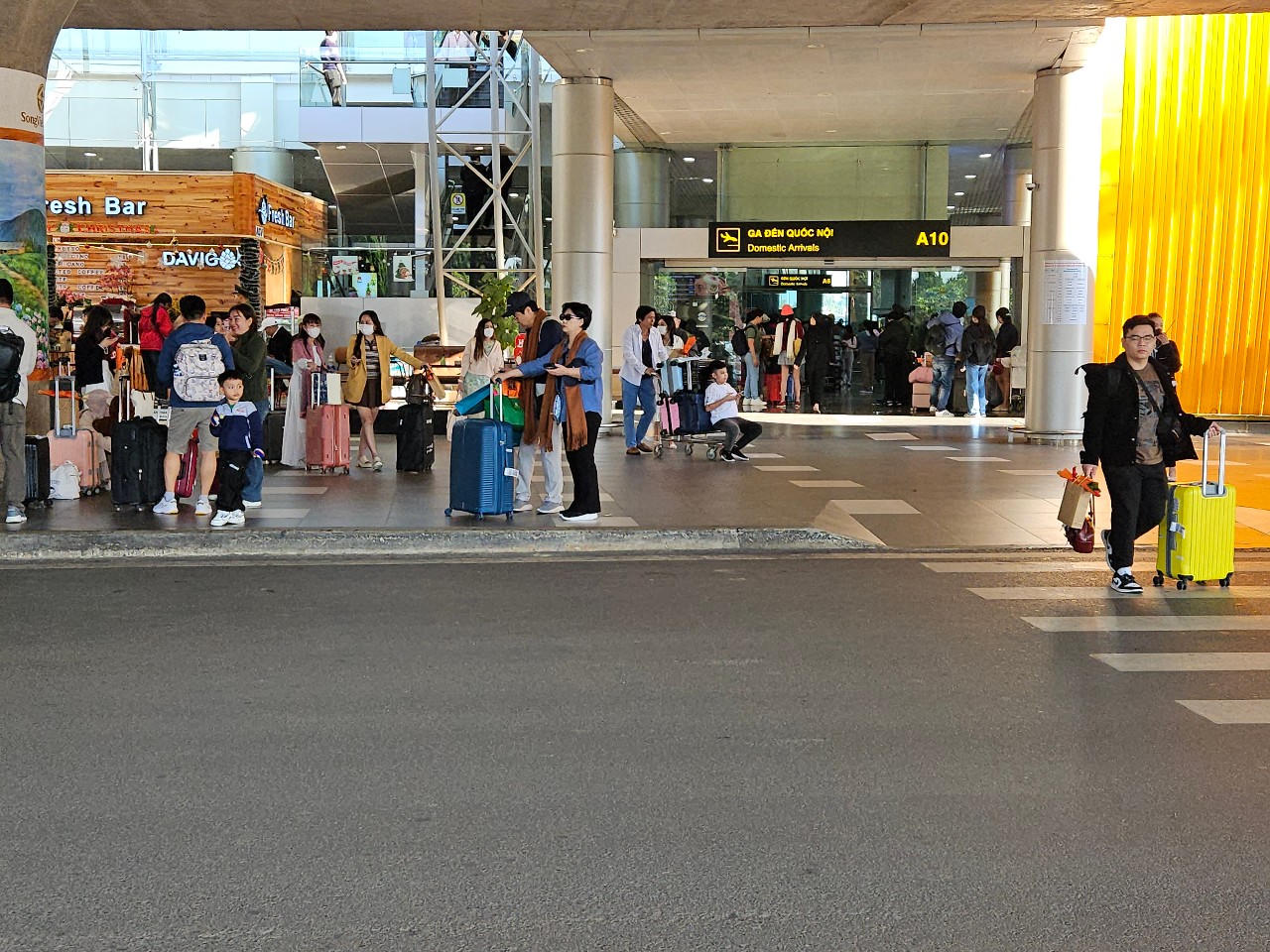 Đột phá kỹ thuật khắc phục triệt để tình trạng xuống cấp đường băng sân bay Liên Khương