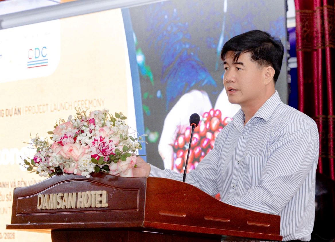 Phó Chủ tịch UBND tỉnh Đắk Lắk Nguyễn Thiên Văn phát biểu tại buổi Lễ khởi động Dự án.